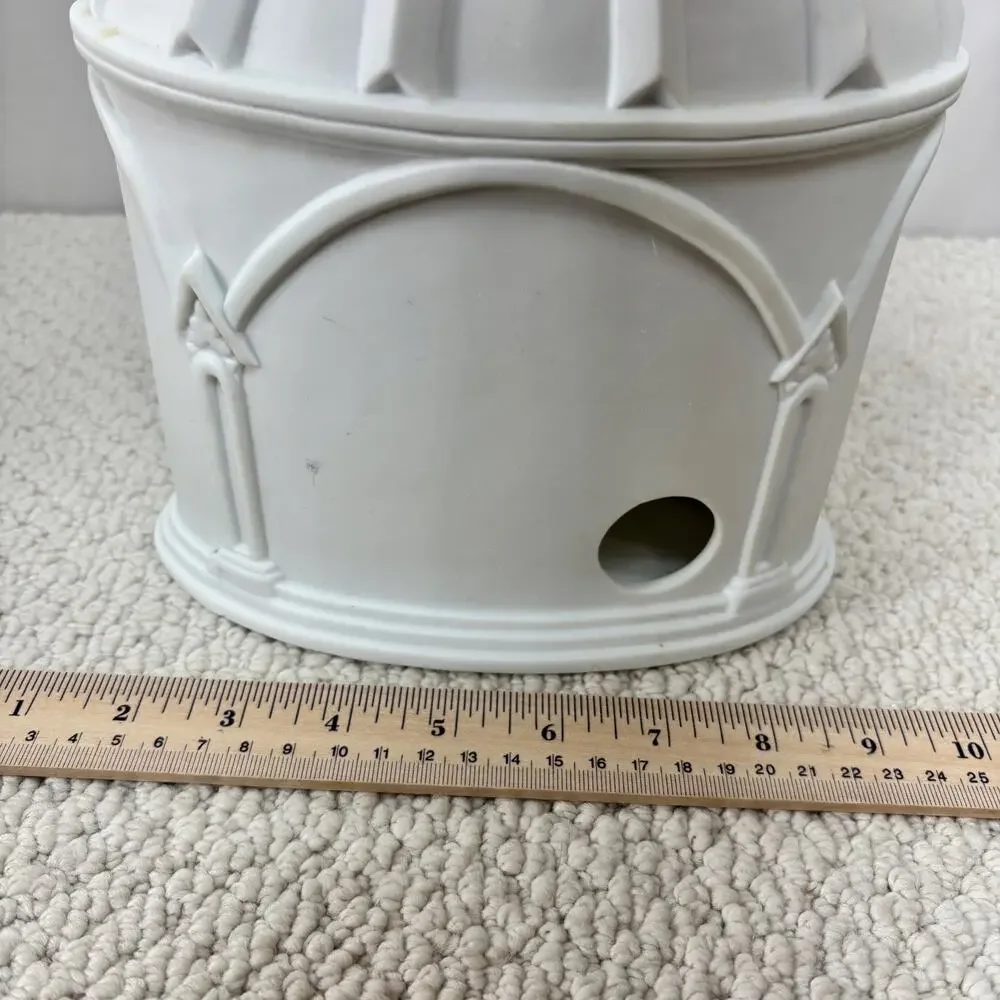 Dept 56 White Porcelain Nativity Lighted Manger Porcelain Works Boxed